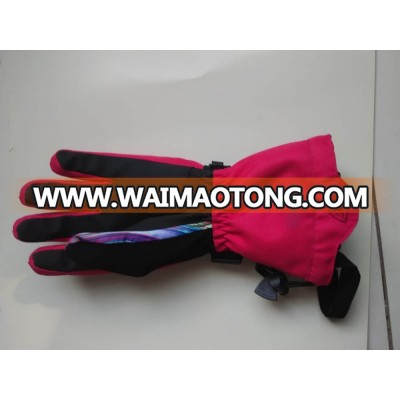 Customized wholesale winter ski gloves